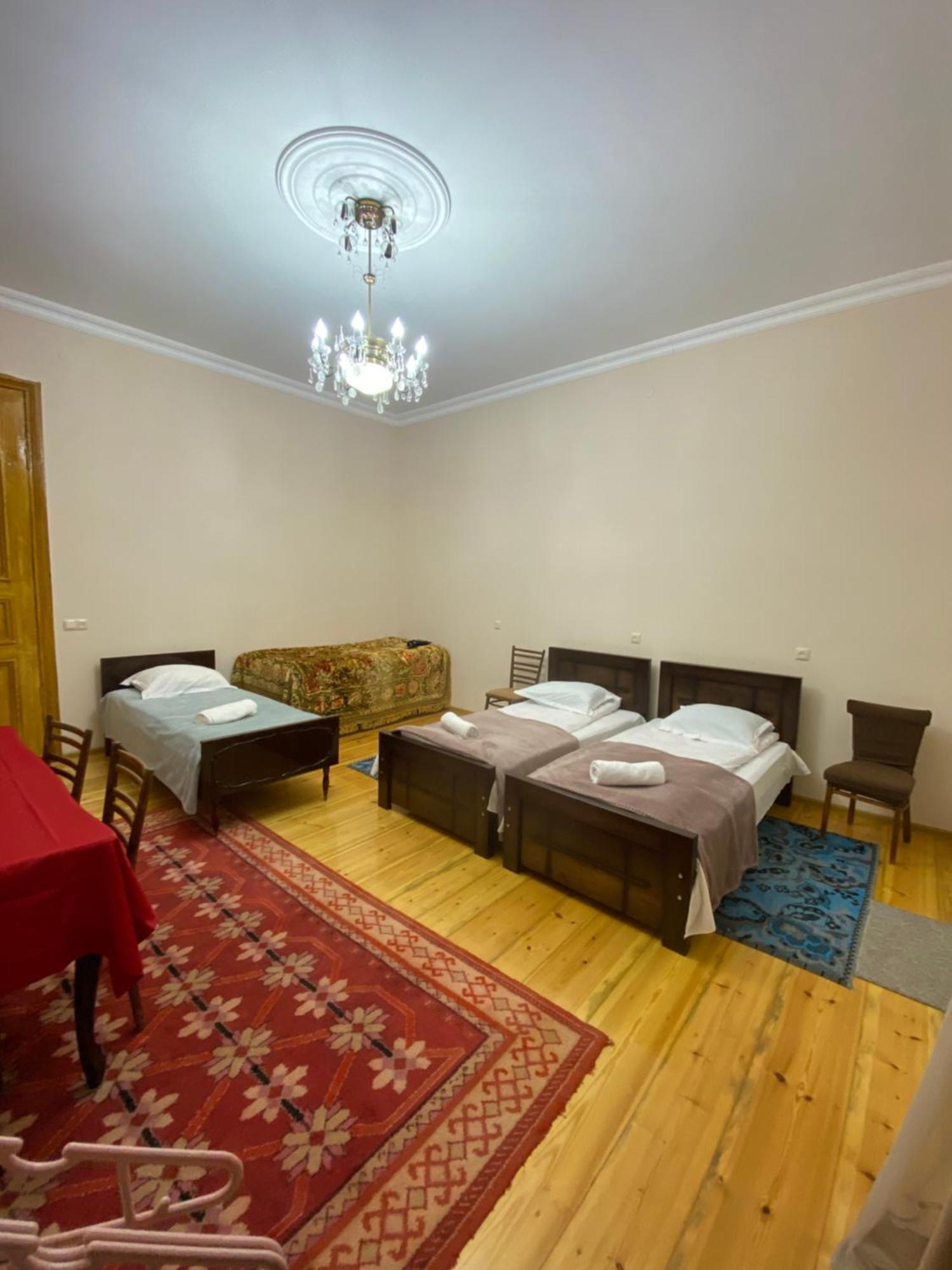 Season Hotel Kutaisi Exterior photo